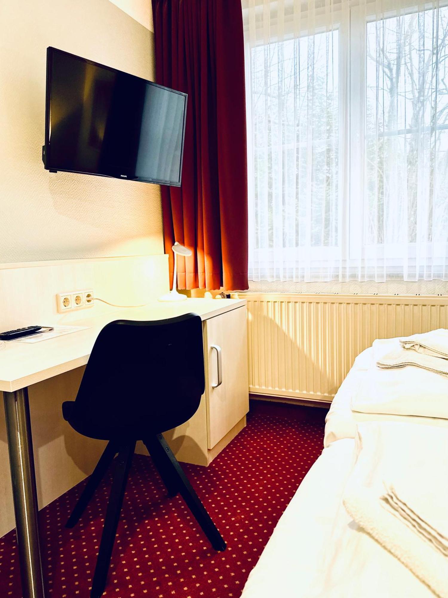 Hotel Brinckmansdorf ロストック エクステリア 写真